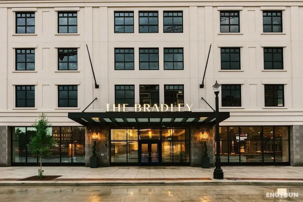 The Bradley Hotel - Dış Mekan