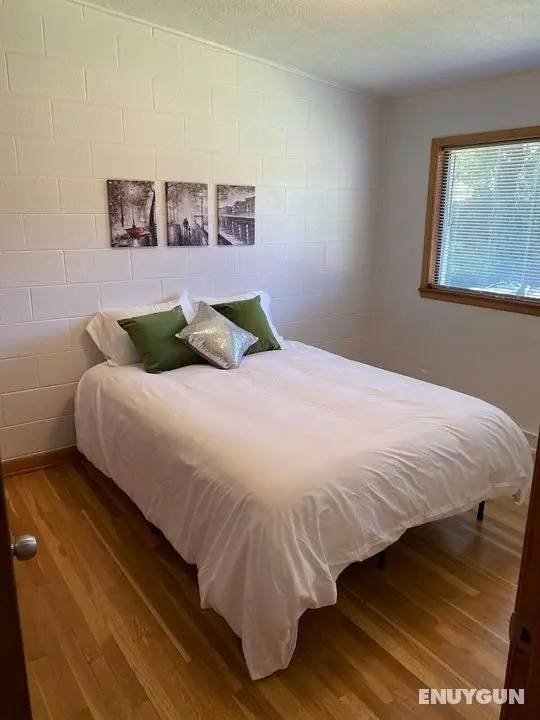 Brand New 2BR Home in Salina - Oda