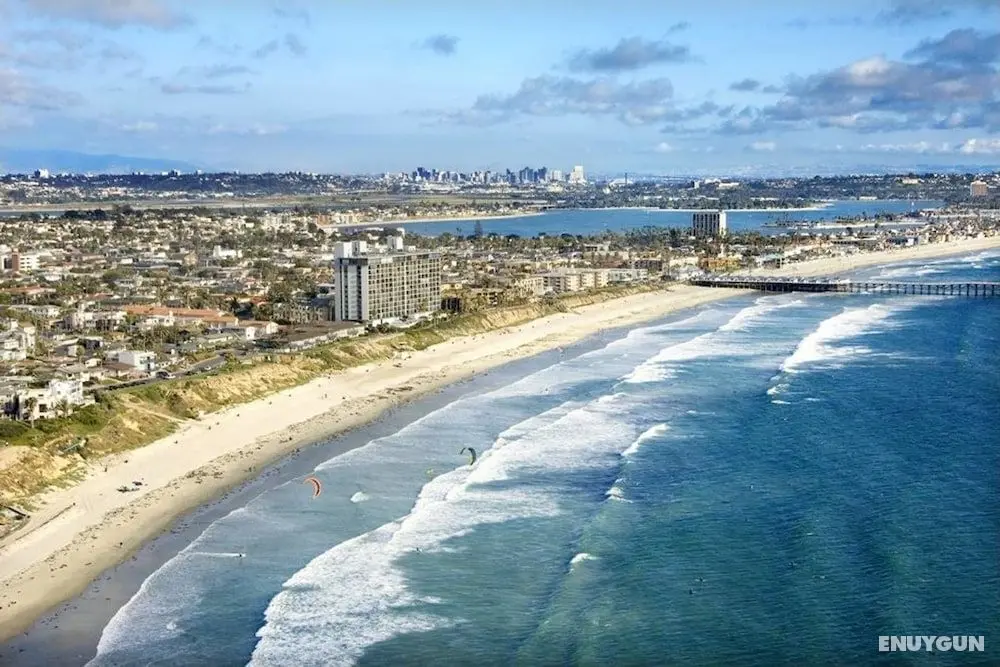 Brand NEW - Bay View Beach House - Houses for Rent in San Diego - Öne Çıkan Resim