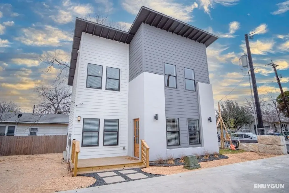 Brand NEW Stylish 3br/2ba Near Exciting Downtown - Öne Çıkan Resim