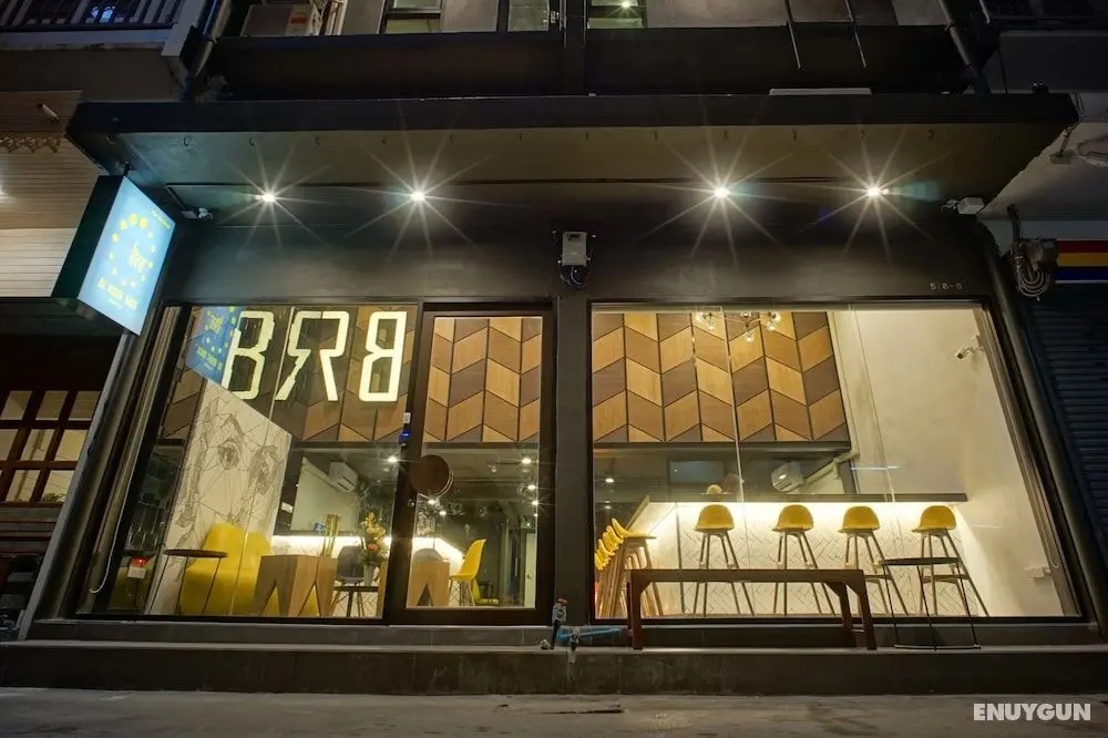 BRB Hostel Bangkok Silom - Dış Mekan