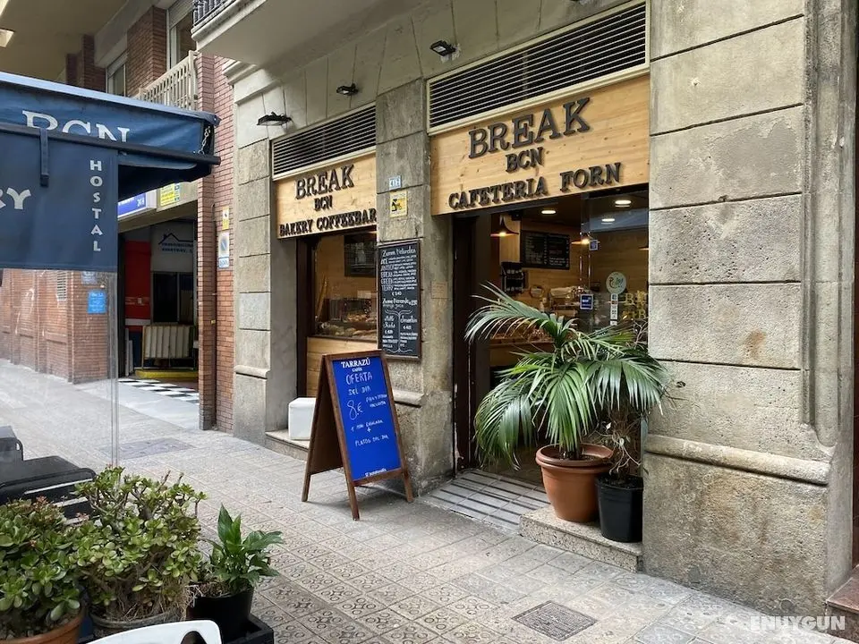 Break BCN - Hostal & Coffeebar - Öne Çıkan Resim