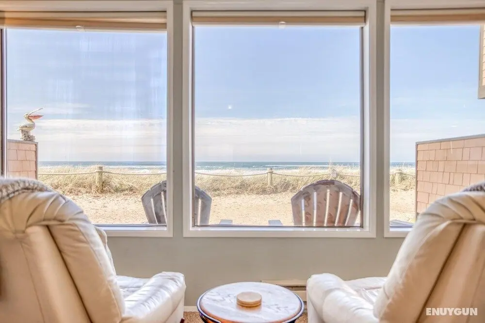 Breakers Beach House #8 - Öne Çıkan Resim