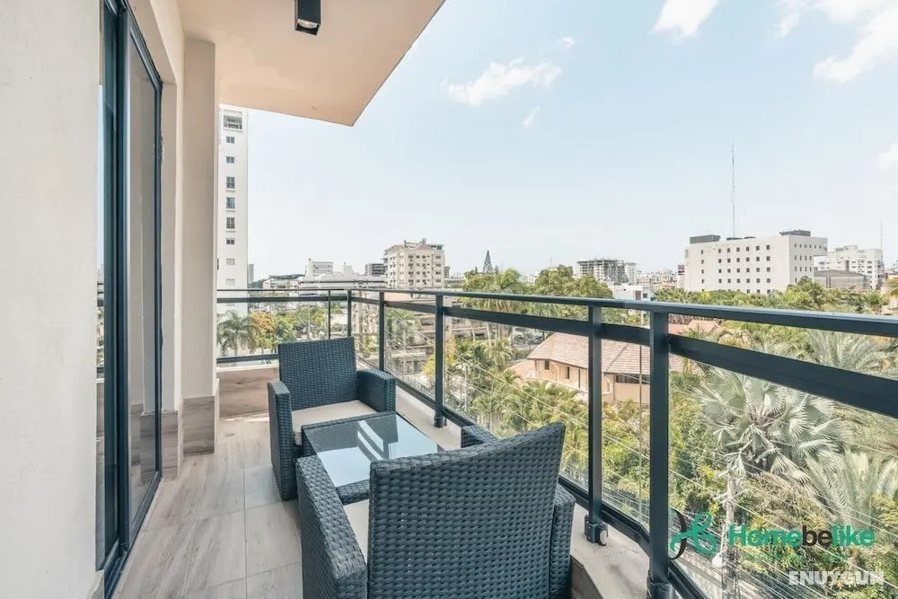 Breakfast Included Fully Serviced Apartment at Regatta Living II - 502 - Oda