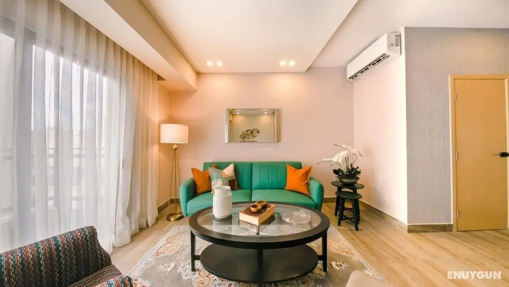 Breakfast Included Fully Serviced Apartment at Regatta Living II - 603 - Oda