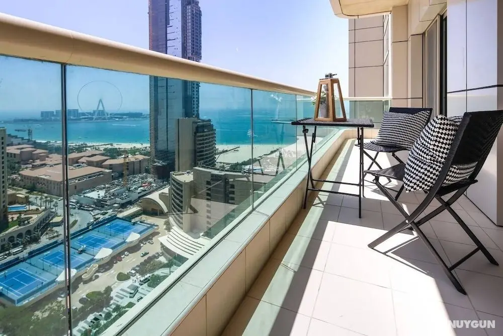 Breathtaking Beach Views in This 2BR in Marina! - İç Mekan