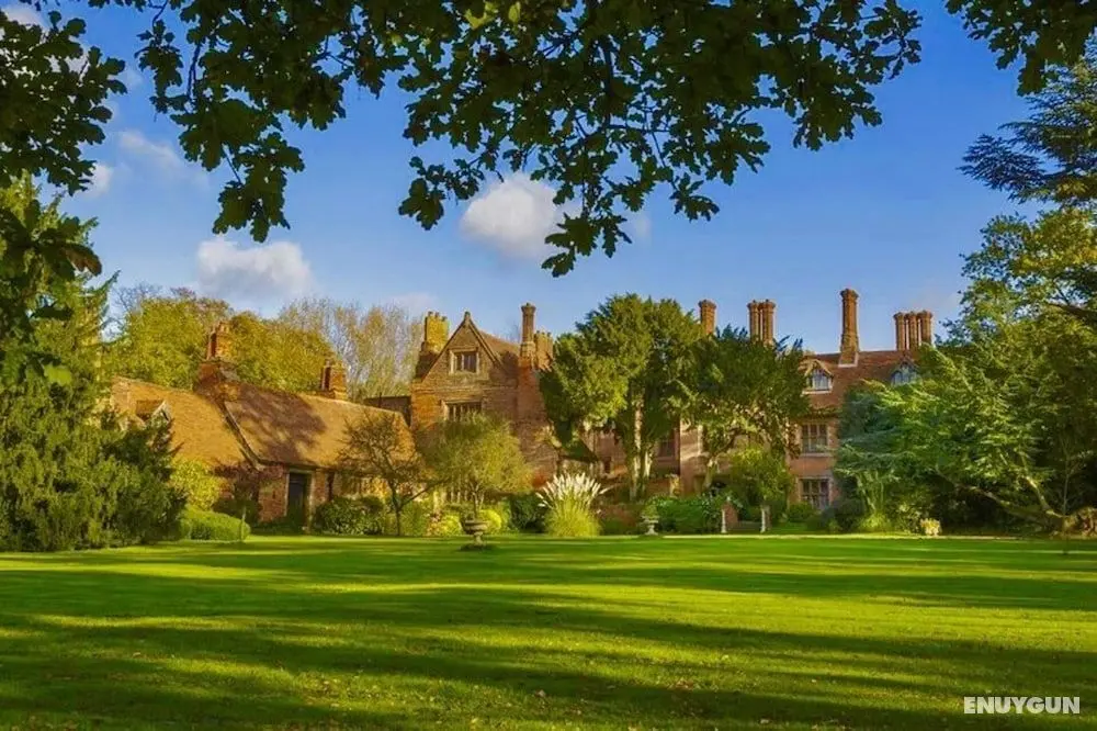 Breathtaking Elizabethan Manor House - Öne Çıkan Resim