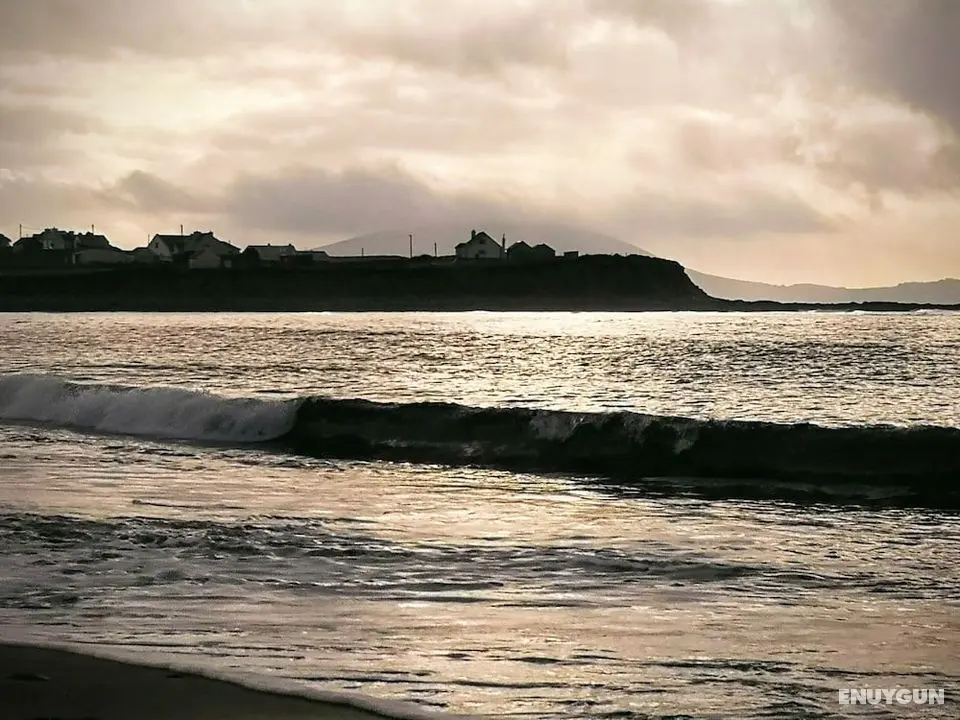 Breathtaking Wildness on Ireland's Atlantic Coast - Plaj