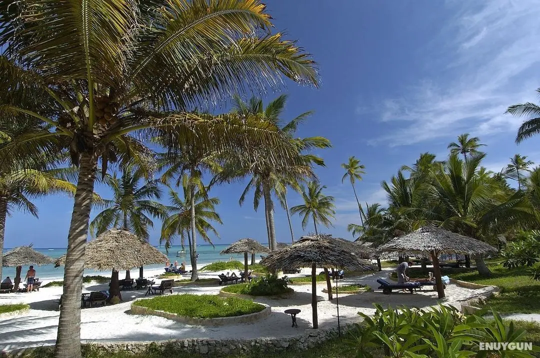 Breezes Beach Club & Spa - Genel