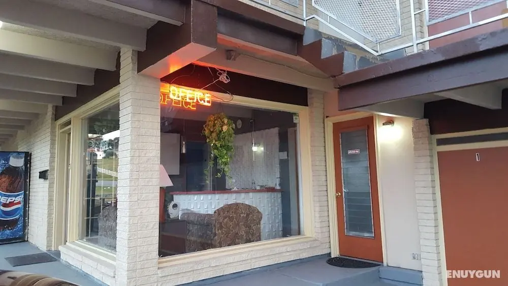 Breezwood Motel - Öne Çıkan Resim