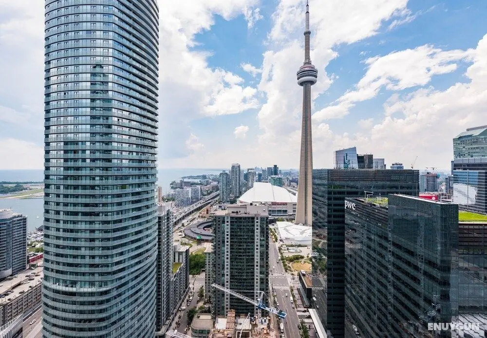Bremner Blvd-CN Tower-Union Station - Oda