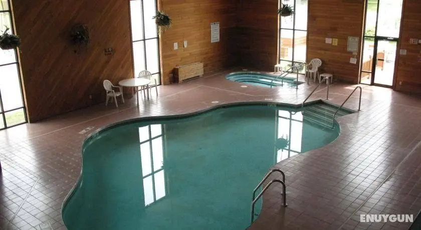 Bridgeport Inn - Genel