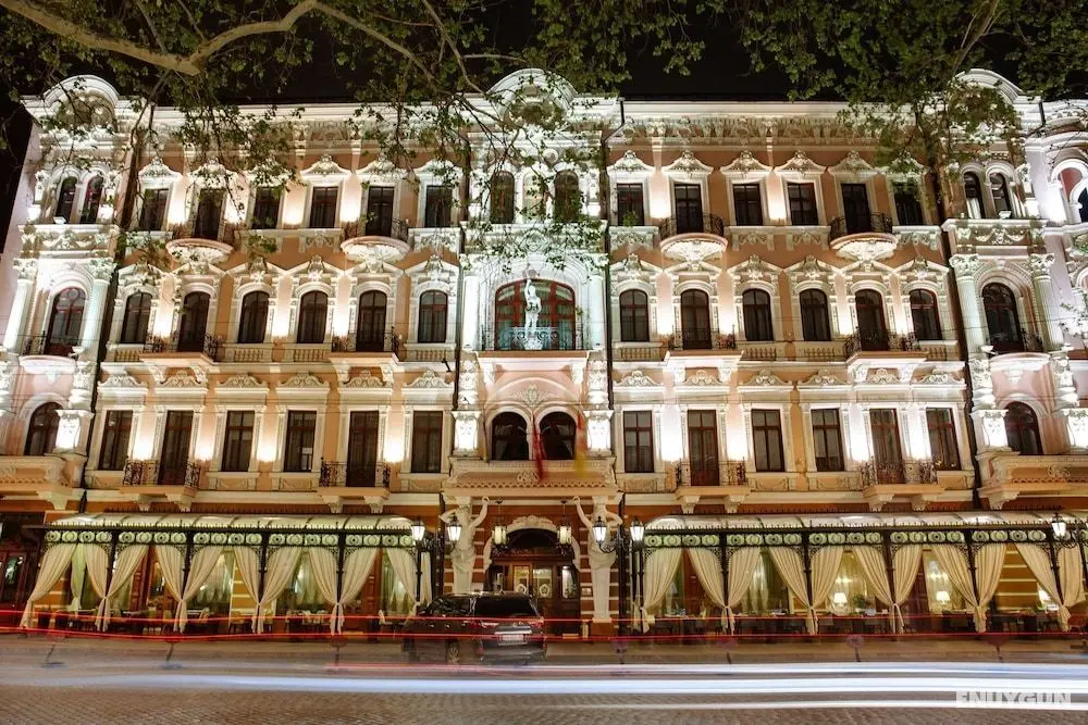 Hotel Bristol - Öne Çıkan Resim