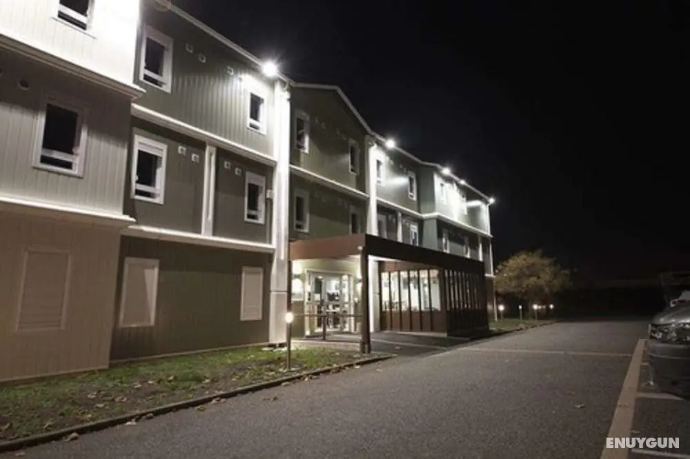 Brit Hotel Essentiel Arverne Clermont Sud - Dış Mekan