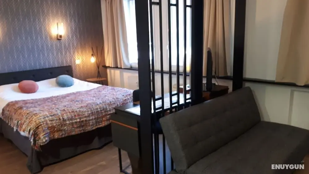 Brit Hotel Roanne - Le Grand Hotel - Öne Çıkan Resim