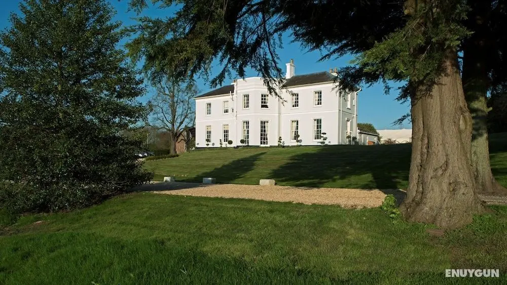 Brooks County House - Öne Çıkan Resim