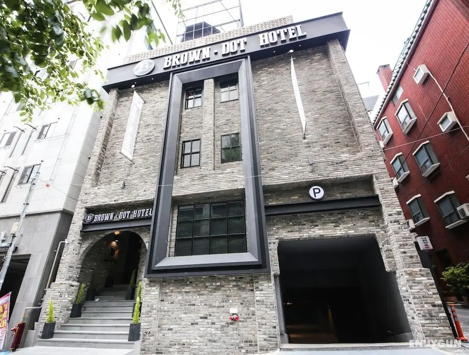 Brown Dot Hotel Yangjeong - Dış Mekan