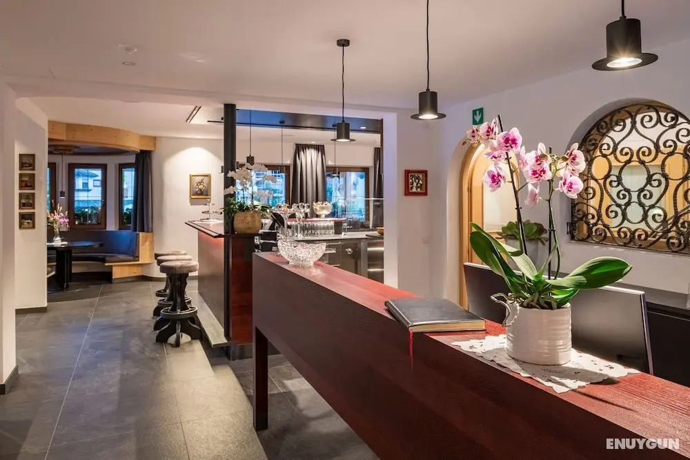 Hotel Brunnerhof - Lobi