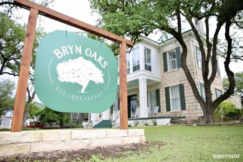 Bryn Oaks Bed and Breakfast - Dış Mekan