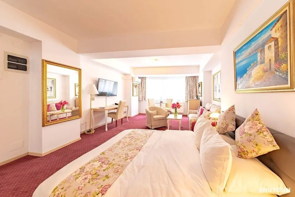 Bucur Accommodation - Öne Çıkan Resim