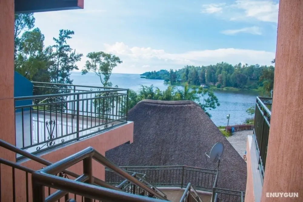 Budget Double Room in Luxurious Delta Resort - Dış Mekanlar