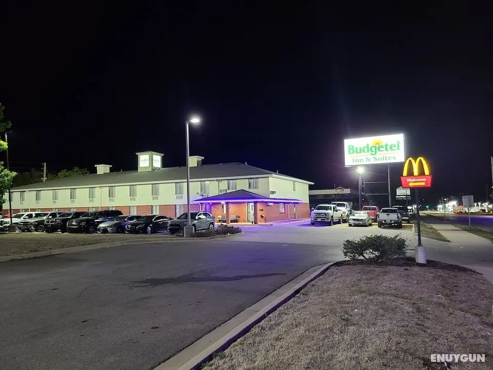 Budgetel Inn and Suites - Dış Mekan
