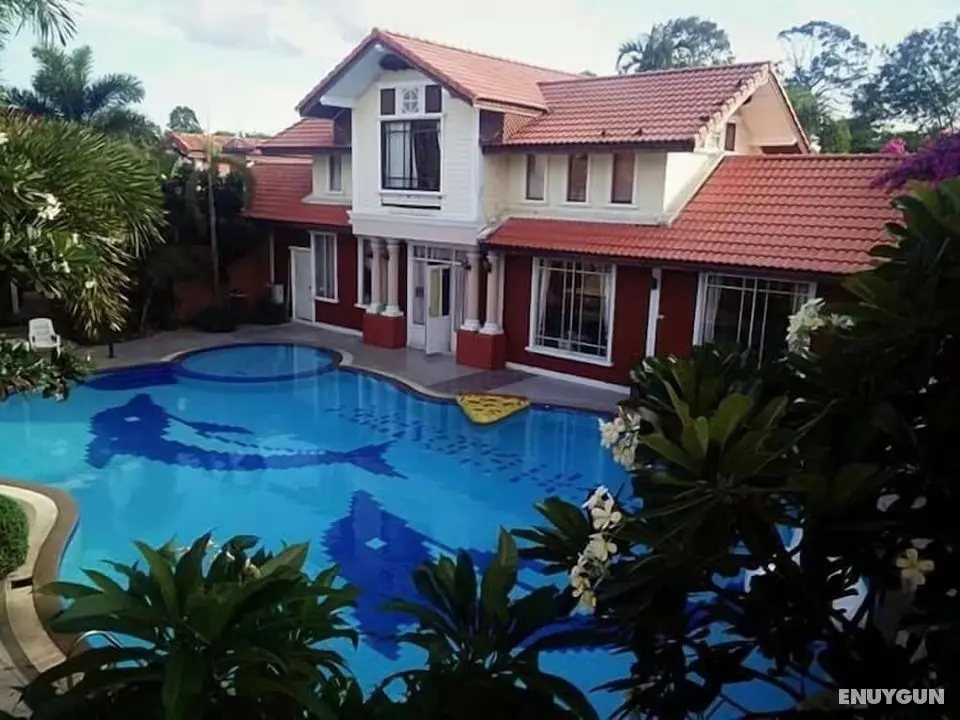 Budsaba Resort & Spa - Havuz
