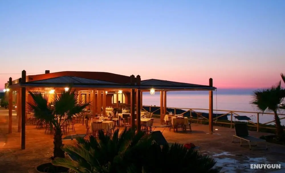 Hotel Bue Marino - Dış Mekanlar