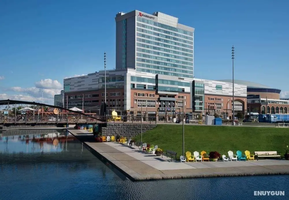 Buffalo Marriott HARBORCENTER - Genel