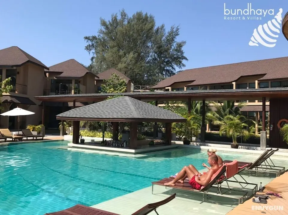 Bundhaya Villas Koh Lipe - Havuz