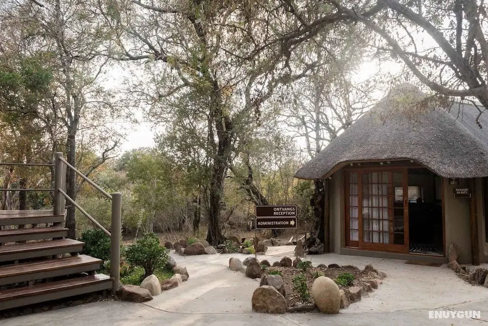 Bundox Safari Lodge - Lobi