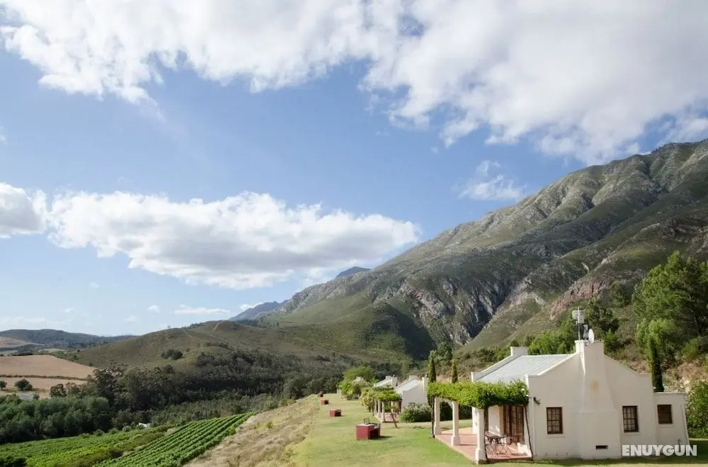Bushmanspad Estate - Öne Çıkan Resim
