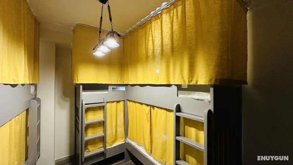 Business Backpackers JBR - Oda