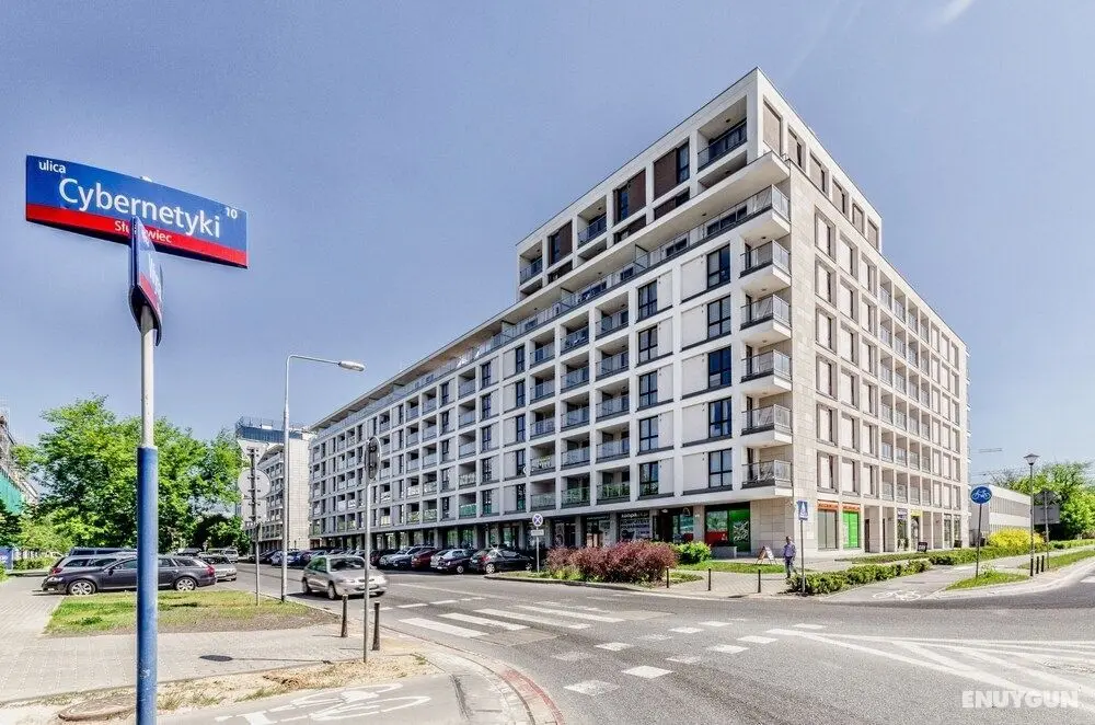 Business Center Phoenix Apartments - Dış Mekan