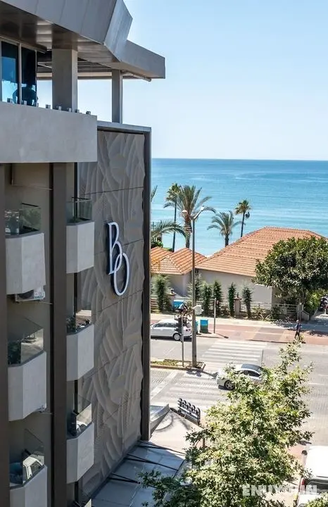 Büyük Hotel - Öne Çıkan Resim