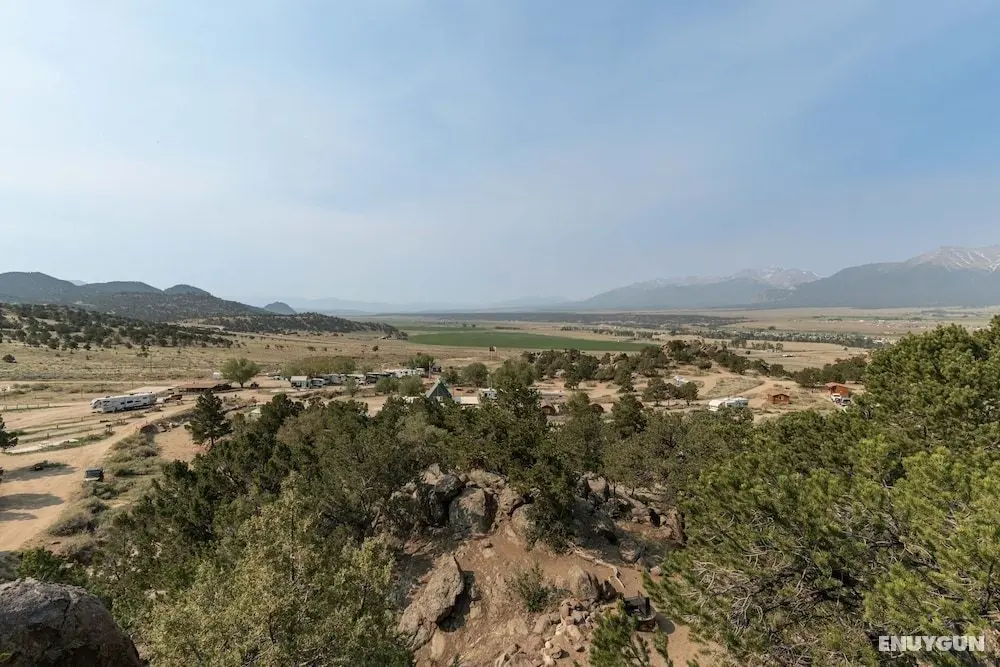 BV Overlook Camp & Lodging - Oda Manzaraları
