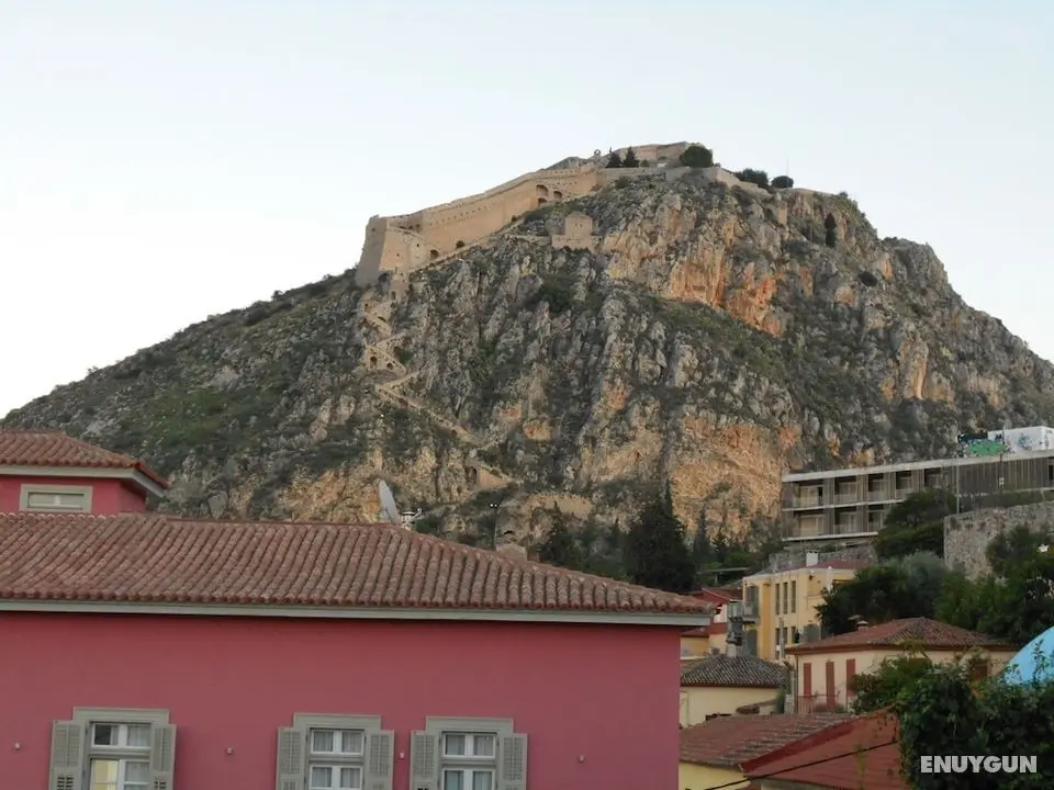 Byron Hotel - Oda Manzaraları