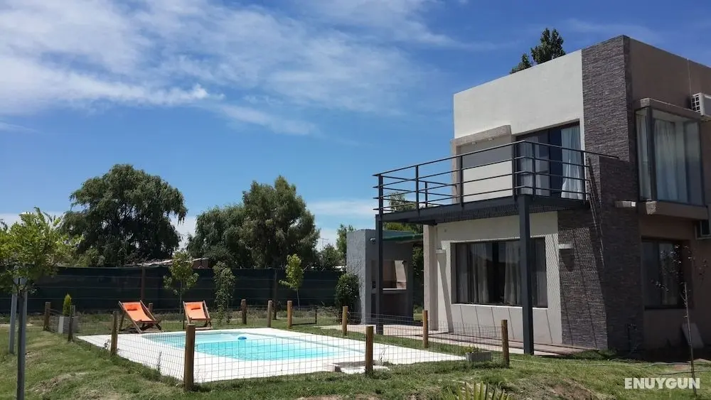 Cabanas Bonarda - Oda