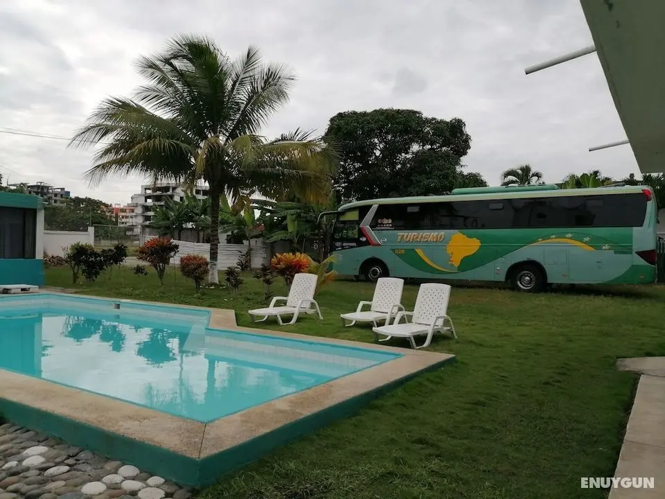 Cabañas Cordelia Tonsupa - Otopark