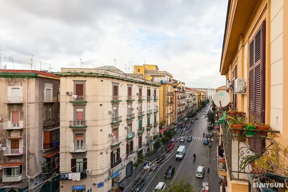 Cairoli Apartment near Central Station - Oda Manzaraları