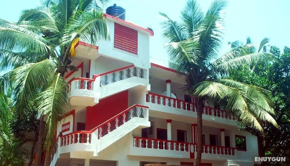 Calangute beach side hotel - Dış Mekan