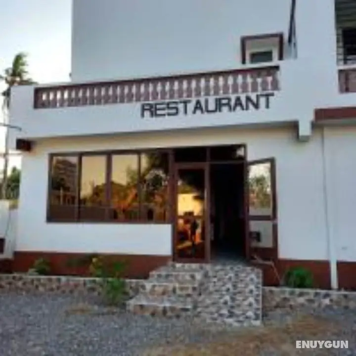 CaliTwapa Hotel & Restaurant - Yerinde Yemek