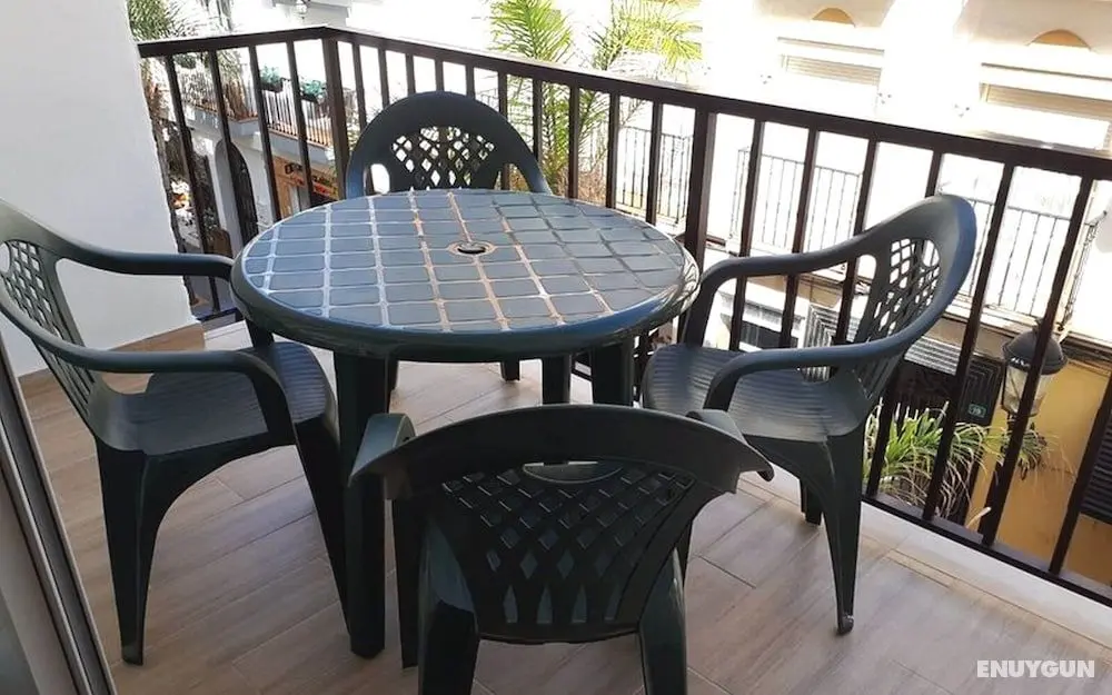Calle Miguel de Cervantes | 6 Pax | First Line | 3687-AW - Öne Çıkan Resim