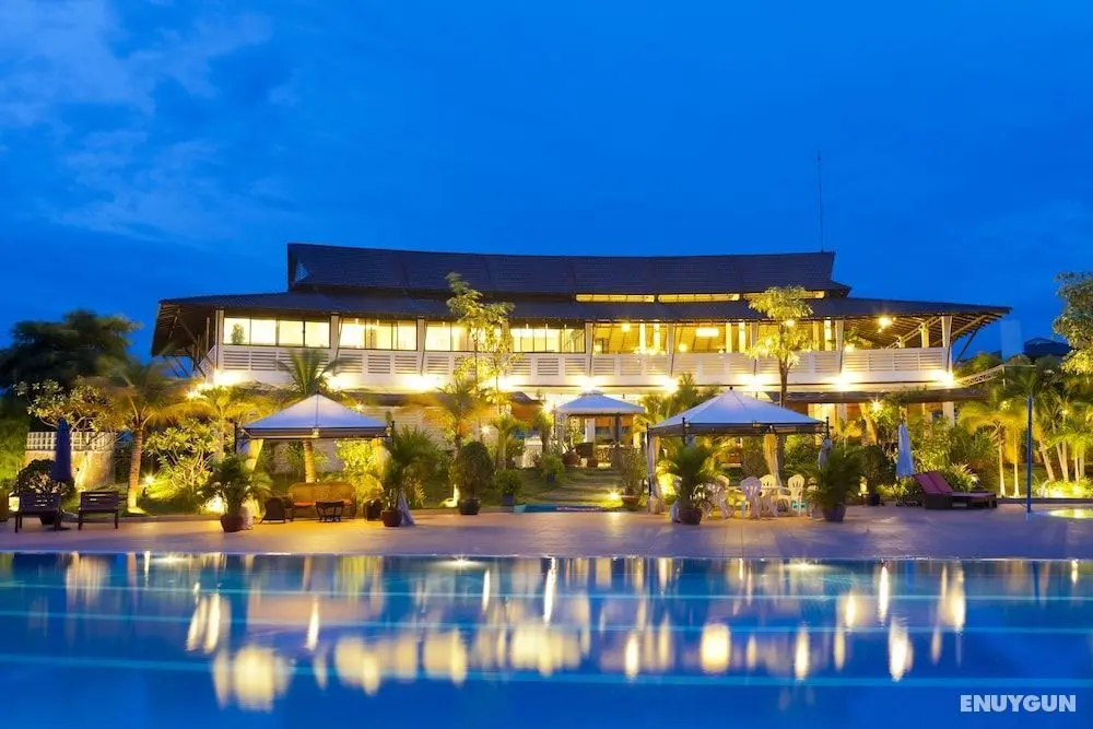 Cambodian Country Club - Öne Çıkan Resim
