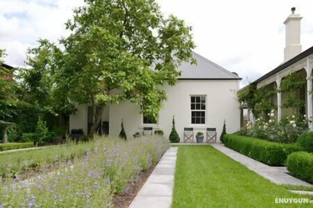 Camellia Cottage Bed & Breakfast - Öne Çıkan Resim