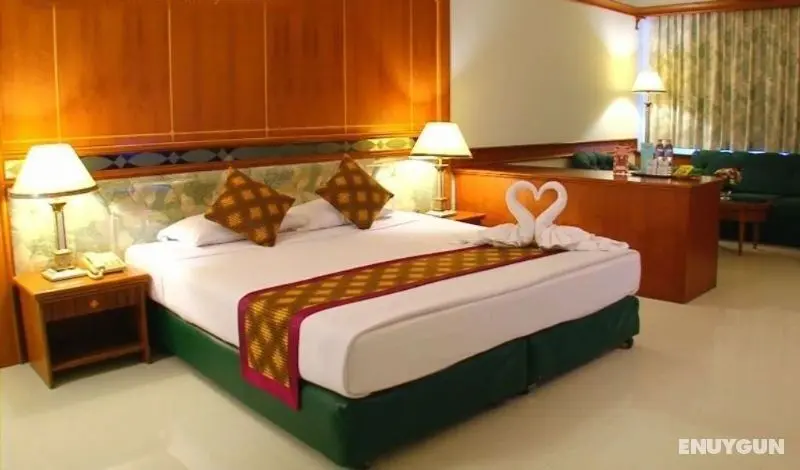 Camelot Hotel Pattaya - Oda
