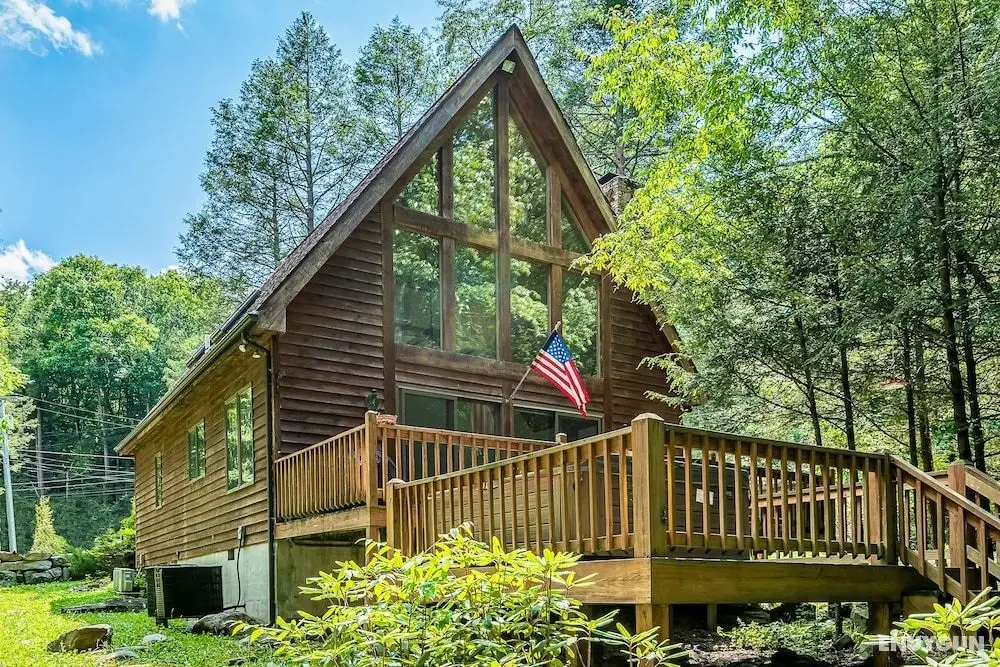Camp Little Bear - Öne Çıkan Resim