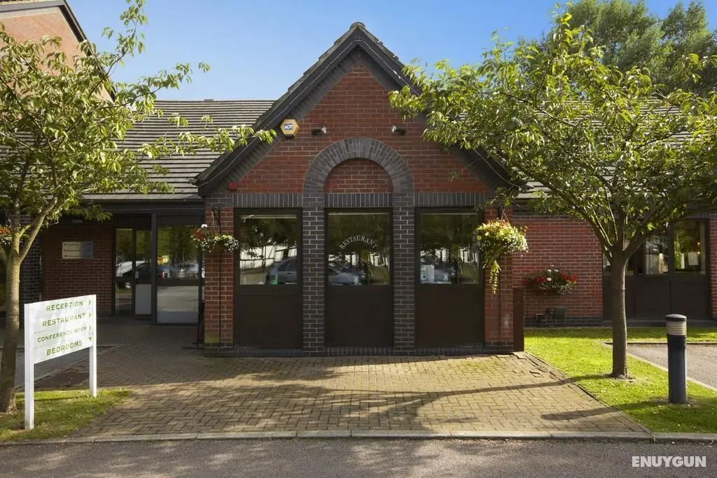 Campanile Hotel- Milton Keynes - Lobi