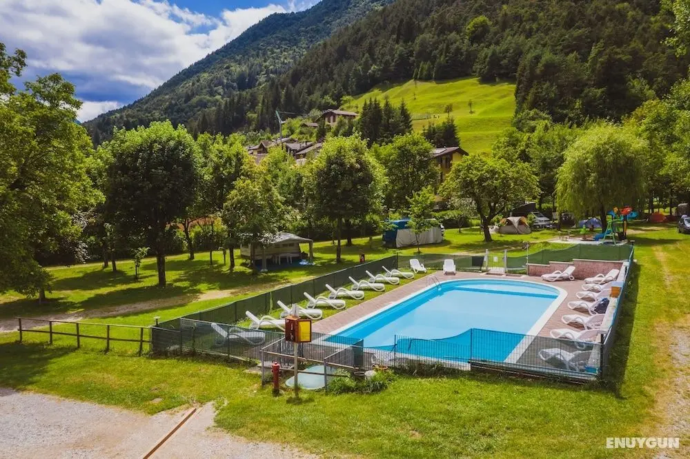 Camping Albergo Casavecchia - Havuz