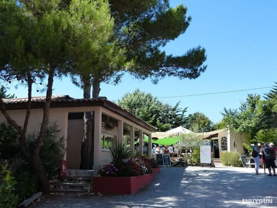 Camping Le Botanic - Dış Mekan